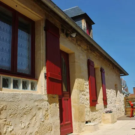 Gite Des Templiers * 사흘라 라 카네다