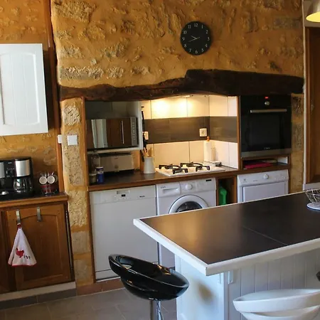 Holiday home Gite Des Templiers