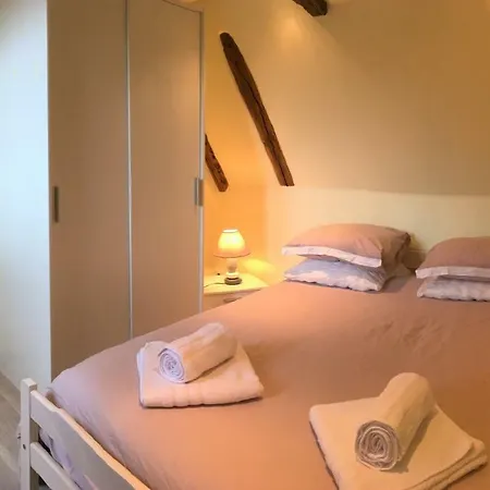 Holiday home Gite Des Templiers